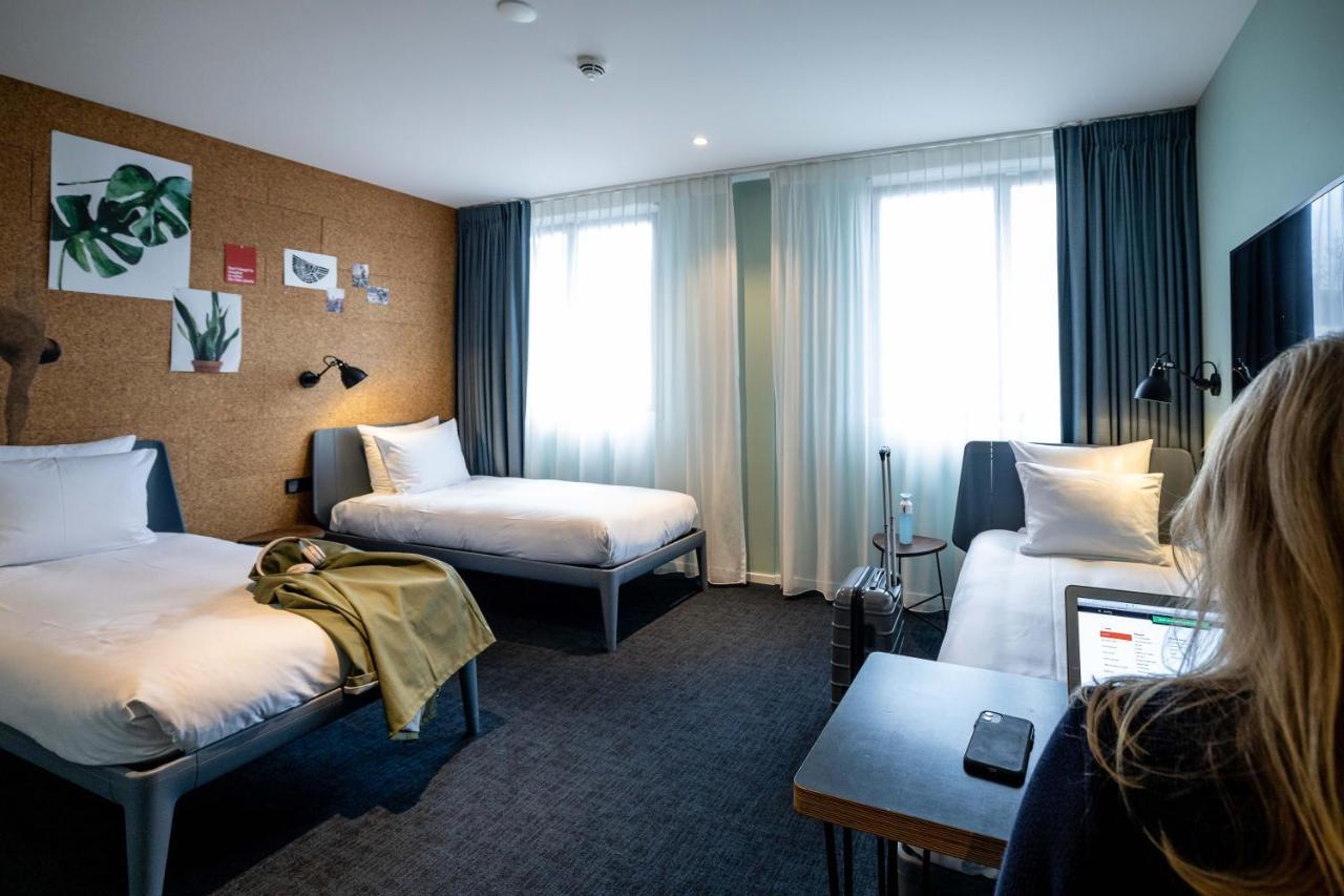 Conscious Hotel The Tire Station Amsterdam Exteriör bild